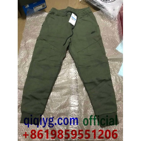 qiqiyg.com Официален Whatsapp:+8619859551206 Топ доставчик на модни дрехи, обувки, чанти, аксесоари на едро Най-добра цена Qiqi-18