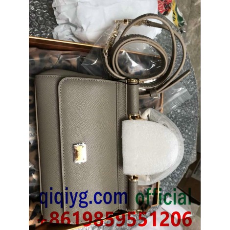 qiqiyg.com Официален Whatsapp:+8619859551206 Топ доставчик на модни дрехи, обувки, чанти, аксесоари на едро Най-добра цена Qiqi-294