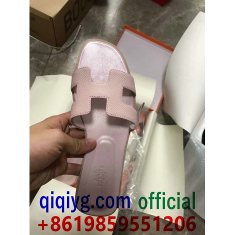 qiqiyg.com Официален Whatsapp:+8619859551206 Топ доставчик на модни дрехи, обувки, чанти, аксесоари на едро Най-добра цена Qiqi-306