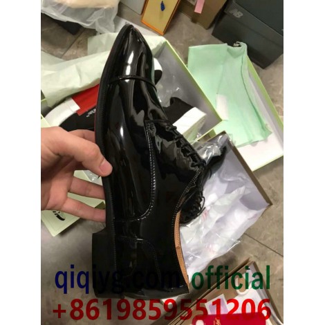 qiqiyg.com Официален Whatsapp:+8619859551206 Топ доставчик на модни дрехи, обувки, чанти, аксесоари на едро Най-добра цена Qiqi-321