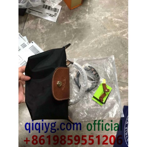 qiqiyg.com Официален Whatsapp:+8619859551206 Топ доставчик на модни дрехи, обувки, чанти, аксесоари на едро Най-добра цена Qiqi-332