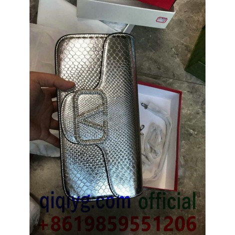 qiqiyg.com Официален Whatsapp:+8619859551206 Топ доставчик на модни дрехи, обувки, чанти, аксесоари на едро Най-добра цена Qiqi-343