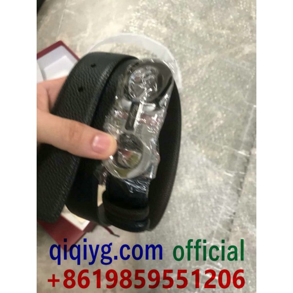 qiqiyg.com Официален Whatsapp:+8619859551206 Топ доставчик на модни дрехи, обувки, чанти, аксесоари на едро Най-добра цена Qiqi-438