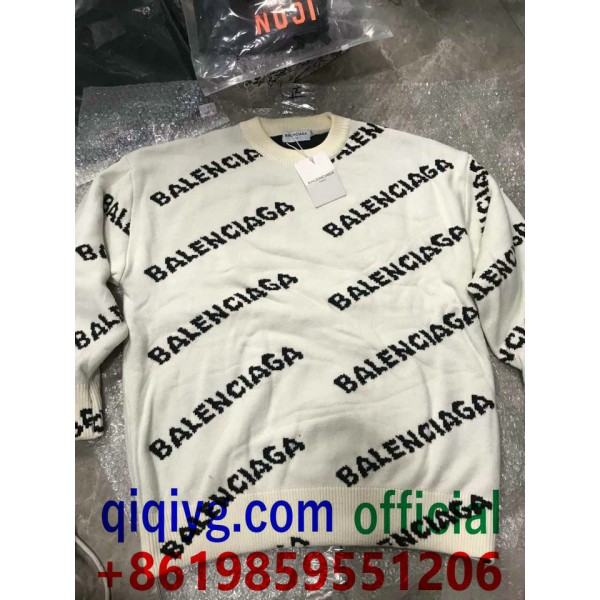 qiqiyg.com Официален Whatsapp:+8619859551206 Топ доставчик на модни дрехи, обувки, чанти, аксесоари на едро Най-добра цена Qiqi-452