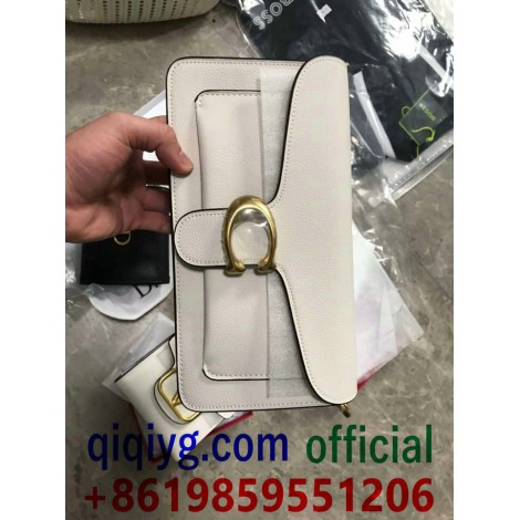 qiqiyg.com Официален Whatsapp:+8619859551206 Топ доставчик на модни дрехи, обувки, чанти, аксесоари на едро Най-добра цена Qiqi-635