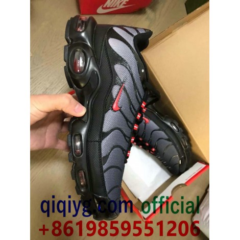 qiqiyg.com Официален Whatsapp:+8619859551206 Топ доставчик на модни дрехи, обувки, чанти, аксесоари на едро Най-добра цена Qiqi-703