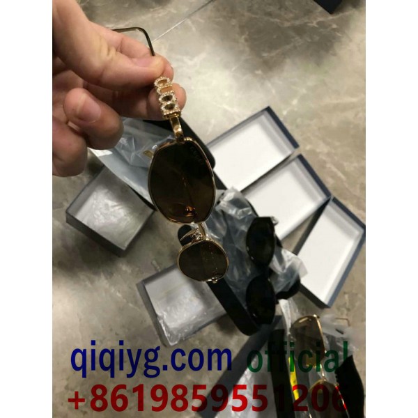 qiqiyg.com Официален Whatsapp:+8619859551206 Топ доставчик на модни дрехи, обувки, чанти, аксесоари на едро Най-добра цена Qiqi-763