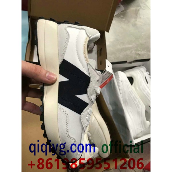 qiqiyg.com Официален Whatsapp:+8619859551206 Топ доставчик на модни дрехи, обувки, чанти, аксесоари на едро Най-добра цена Qiqi-774